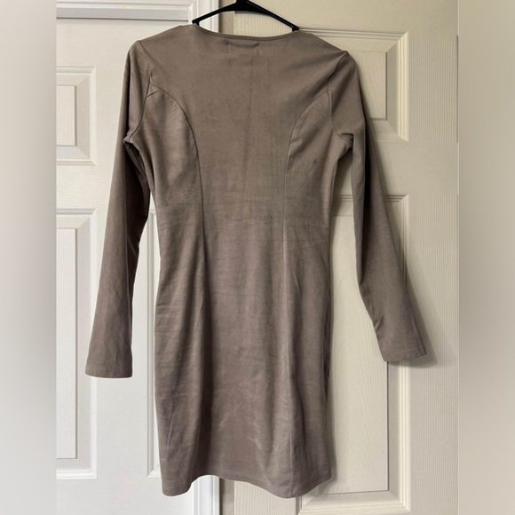 Taupe Velvet Dress XS - Picture 3 of 3